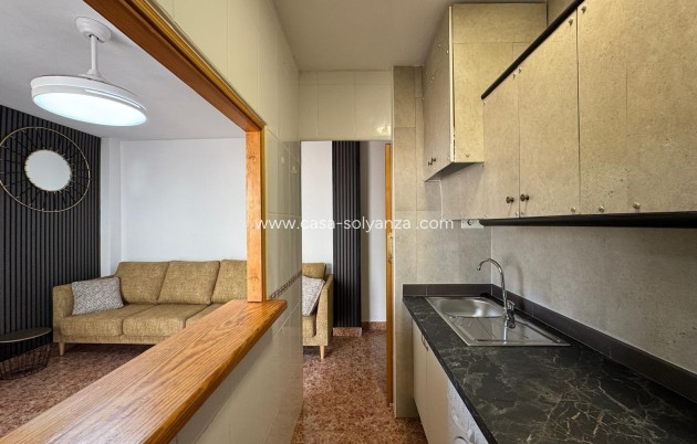 Resale - Apartment / flat - Torrevieja - Center