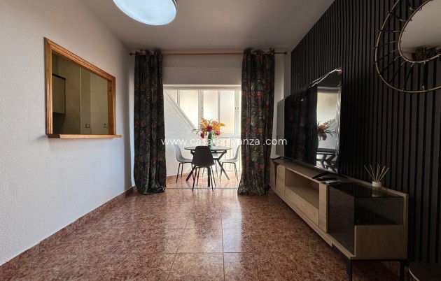 Resale - Apartment / flat - Torrevieja - Center