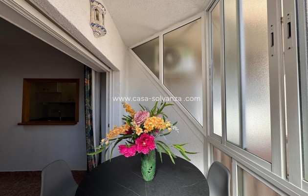 Resale - Apartment / flat - Torrevieja - Center