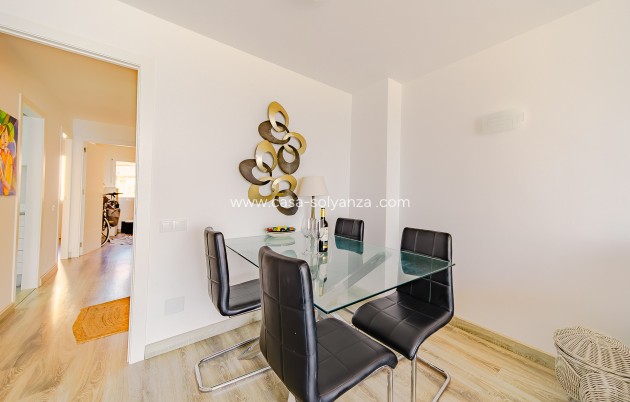 Resale - Apartment / flat - Torrevieja - Playa de El Cura