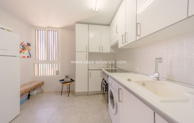 Resale - Apartment / flat - Torrevieja - Playa de El Cura