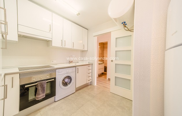 Resale - Apartment / flat - Torrevieja - Playa de El Cura
