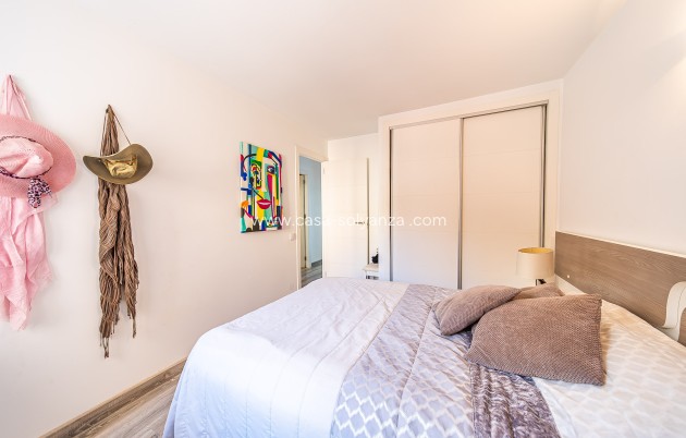 Resale - Apartment / flat - Torrevieja - Playa de El Cura