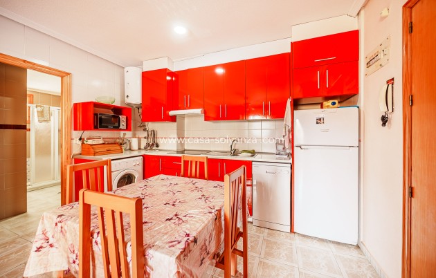 Resale - Apartment / flat - Torrevieja - La Mata