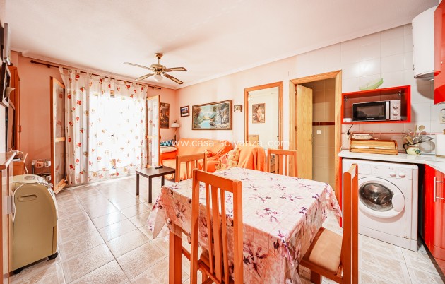 Resale - Apartment / flat - Torrevieja - La Mata