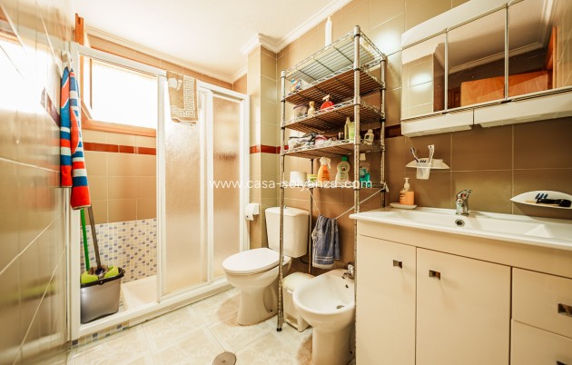 Resale - Apartment / flat - Torrevieja - La Mata