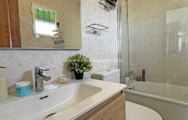 Resale - Apartment / flat - Torrevieja - La Mata
