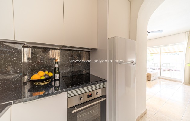 Resale - Apartment / flat - Torrevieja - La Mata