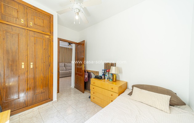 Resale - Apartment / flat - Torrevieja - La Mata