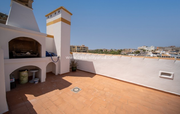 Resale - Apartment / flat - Torrevieja - La Mata