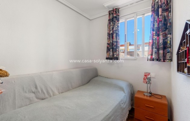 Resale - Apartment / flat - Torrevieja - La Mata