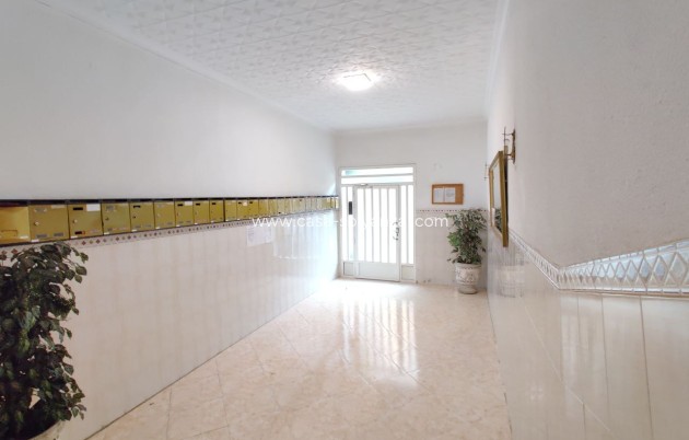 Resale - Apartment / flat - Dolores - Costa Blanca