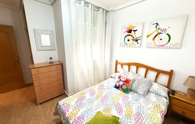 Resale - Apartment / flat - Torrevieja - Curva Del Palangre