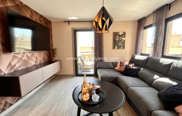 Resale - Apartment / flat - Almoradí - Inland