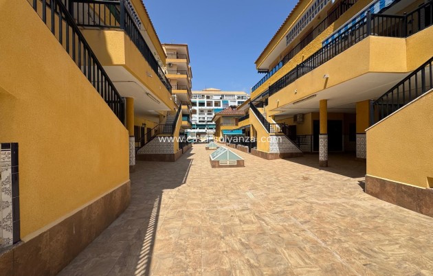Resale - Villa - Torrevieja - Costa Blanca