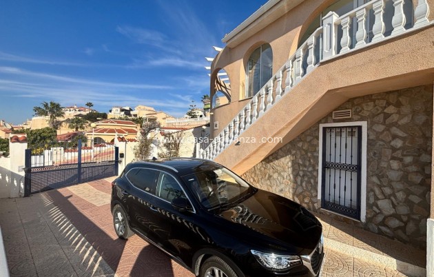 Resale - Villa - Ciudad Quesada - La Marquesa