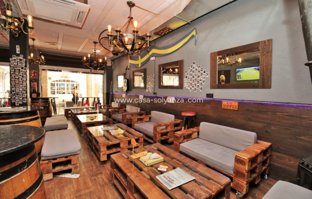 Herverkoop - Reclame - Villamartin - Villamartín