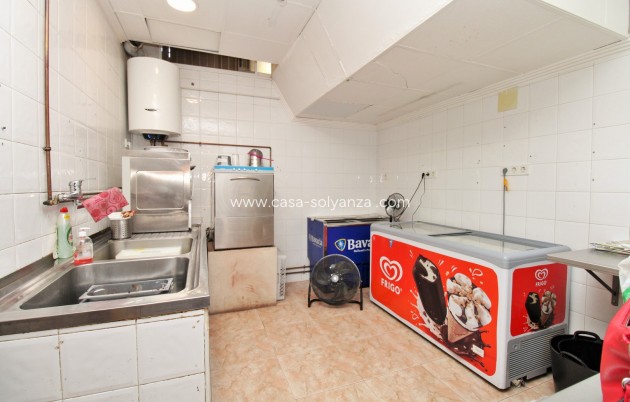 Herverkoop - Reclame - Villamartin - Villamartín