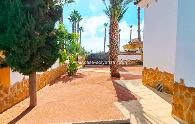 Resale - Country Property/Finca - Catral - Catral - Country