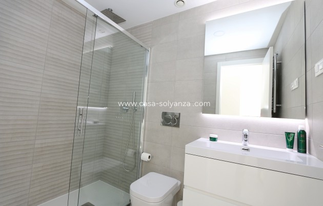 Resale - Apartment / flat - Playa Flamenca - Costa Blanca
