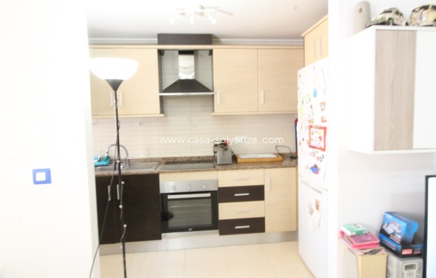 Resale - Apartment / flat - Daya Nueva - Costa Blanca