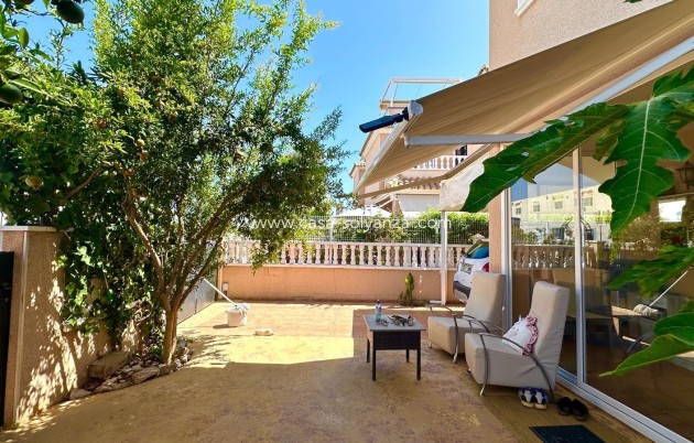 Resale - Villa - Orihuela Costa - La Regia