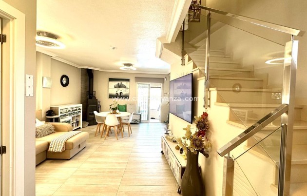 Resale - Villa - Orihuela Costa - La Regia