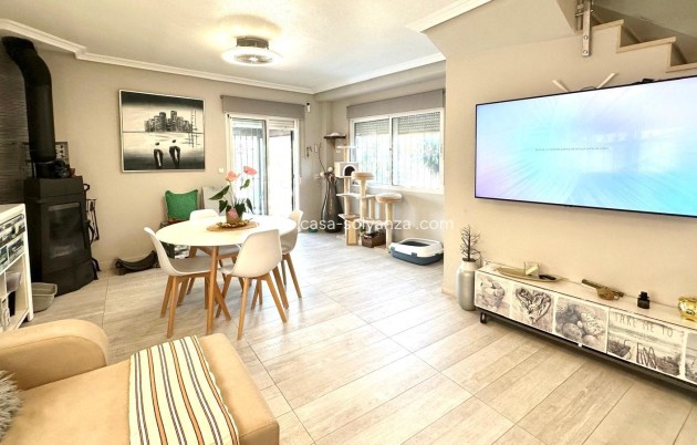 Resale - Villa - Orihuela Costa - La Regia