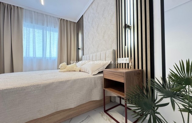 Resale - Apartment / flat - Torrevieja - Playa de los Locos