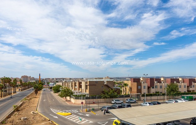 Resale - Townhouse - Torrevieja - Sector 25
