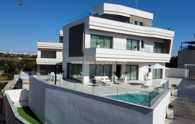 Obra nueva - Villa - Orihuela Costa