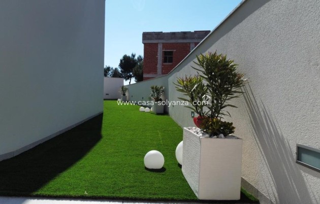 Obra nueva - Villa - Orihuela Costa