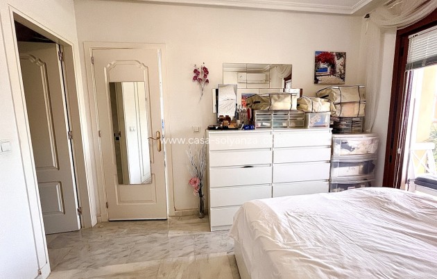 Resale - Apartment / flat - Villamartin - Costa Blanca