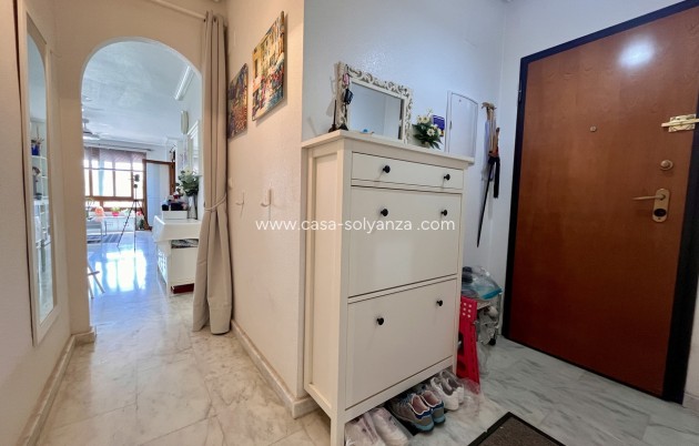 Resale - Apartment / flat - Villamartin - Costa Blanca