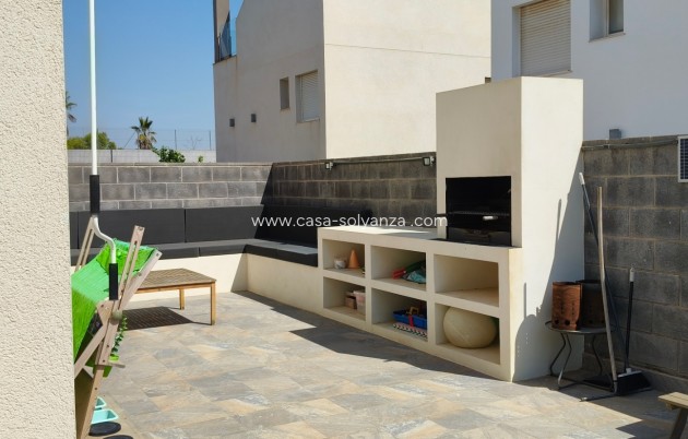 Resale - Villa - Torrevieja - Costa Blanca