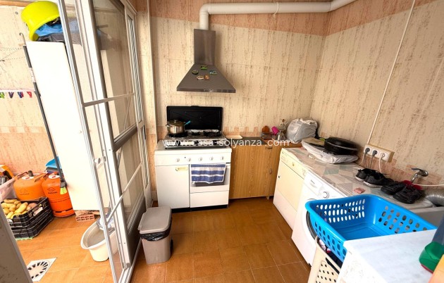 Resale - Apartment / flat - Los Alcázares - Center