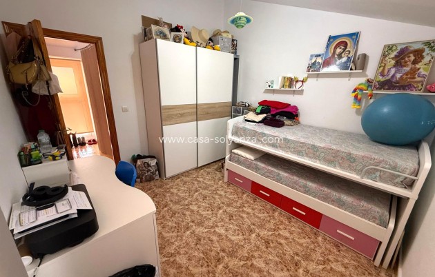 Resale - Apartment / flat - Los Alcázares - Center