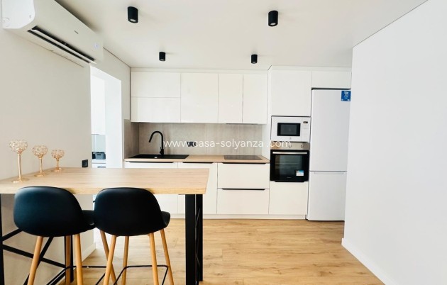 Resale - Apartment / flat - Torrevieja - Playa del Cura