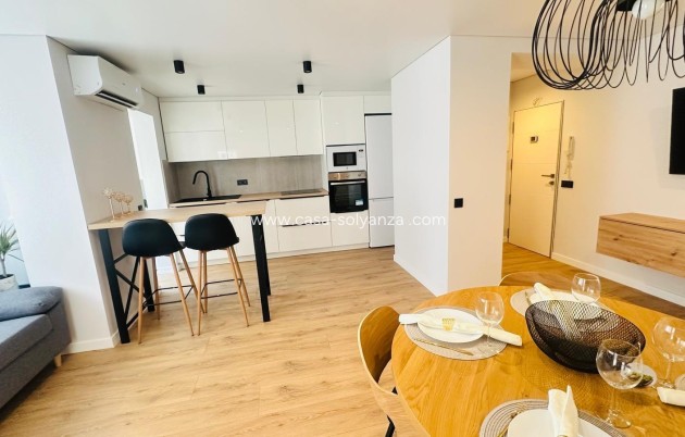 Resale - Apartment / flat - Torrevieja - Playa del Cura