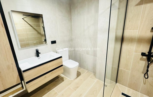 Resale - Apartment / flat - Torrevieja - Playa del Cura