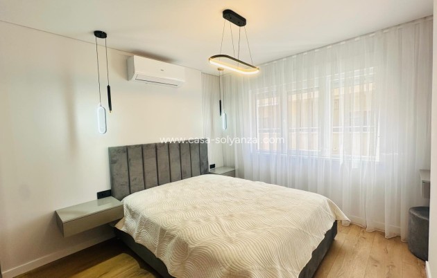 Resale - Apartment / flat - Torrevieja - Playa del Cura
