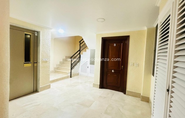 Resale - Apartment / flat - Torrevieja - Playa del Cura