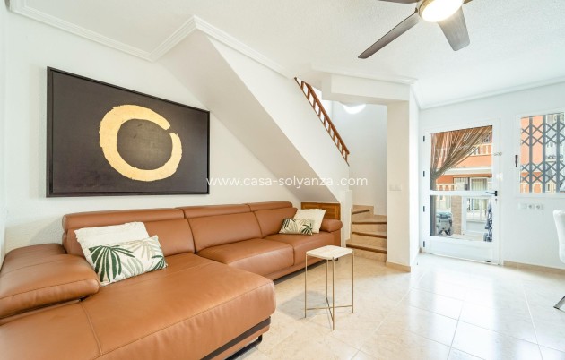 Resale - Apartment / flat - Torrevieja - Playa De Los Naufragos