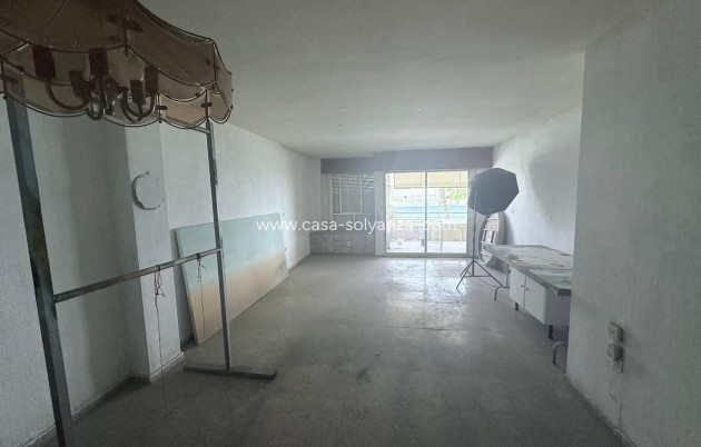 Resale - Apartment / flat - Torrevieja - Puerto