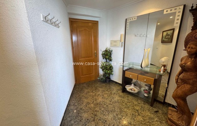 Resale - Apartment / flat - Torrevieja - El Acequión - Los Náufragos