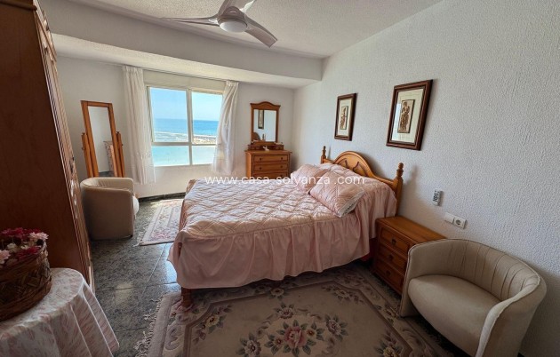 Resale - Apartment / flat - Torrevieja - El Acequión - Los Náufragos