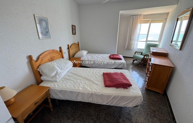 Resale - Apartment / flat - Torrevieja - El Acequión - Los Náufragos
