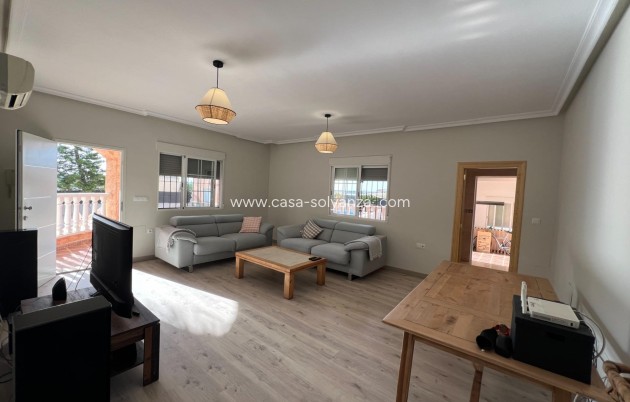Resale - Villa - Dolores - Cmno. Escorredor