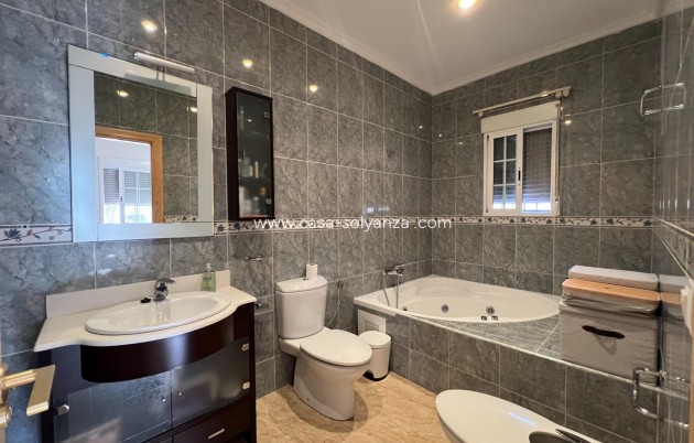 Resale - Villa - Dolores - Cmno. Escorredor
