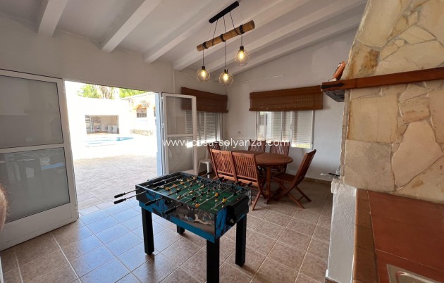 Resale - Villa - Dolores - Cmno. Escorredor